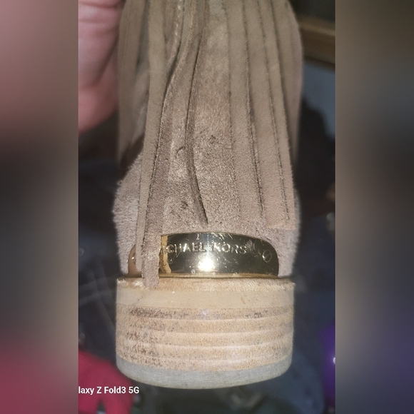 Michael Kors 6 1/2 Suede, Fringe Booties - Picture 11 of 16